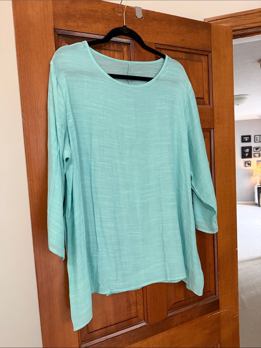 Women's Loose-Fit Mint Green Tunic Top